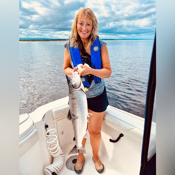 Meet your Posher, Catherine - Picture 2 of 3